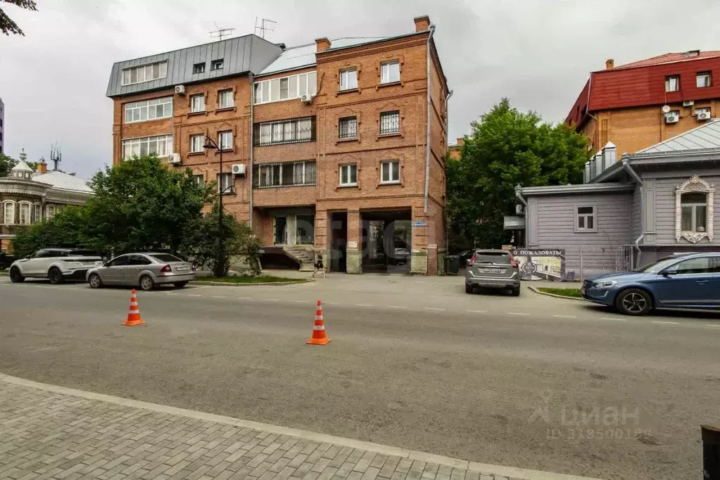 Помещение свободного назначения в Тюменская область, Тюмень ул. ... - Фото 0