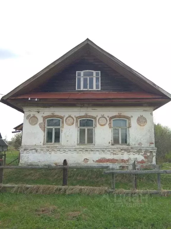 Дом в Тверская область, Фировский муниципальный округ, д. Кострубле  ... - Фото 0