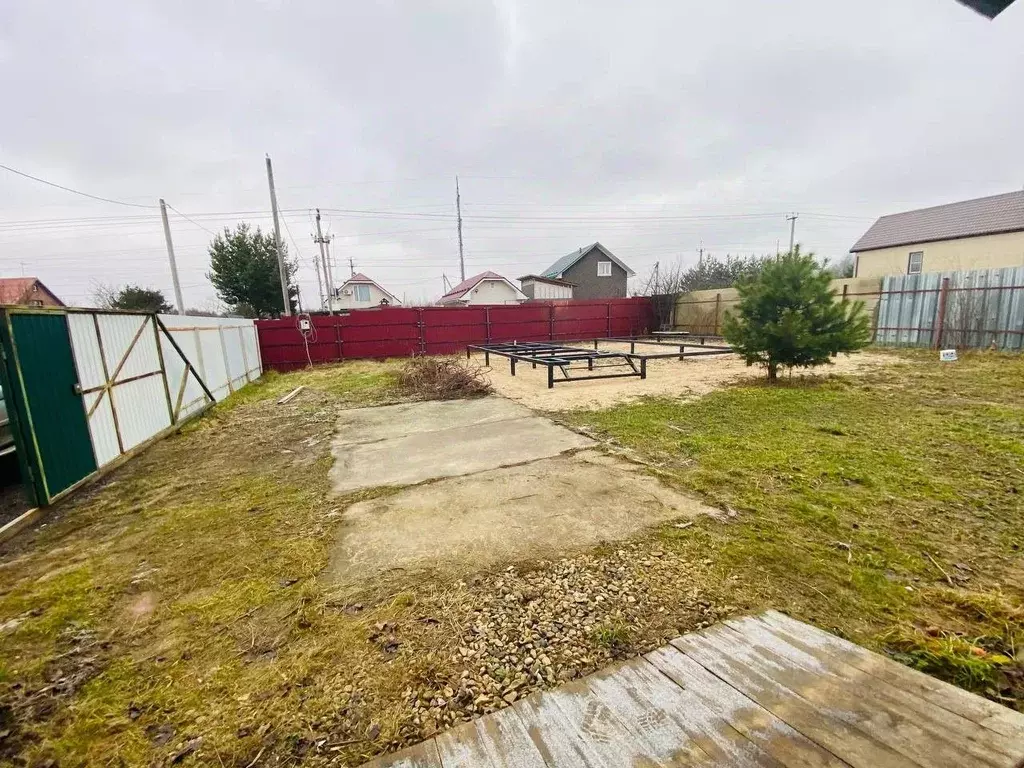 Участок в Московская область, Наро-Фоминский городской округ, д. ... - Фото 1