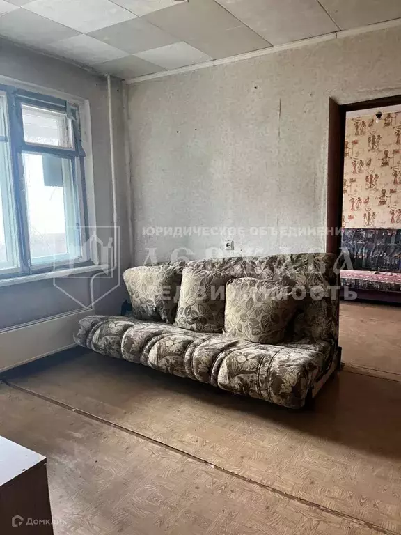 Продаётся 3-к квартира, 47 м - Фото 0