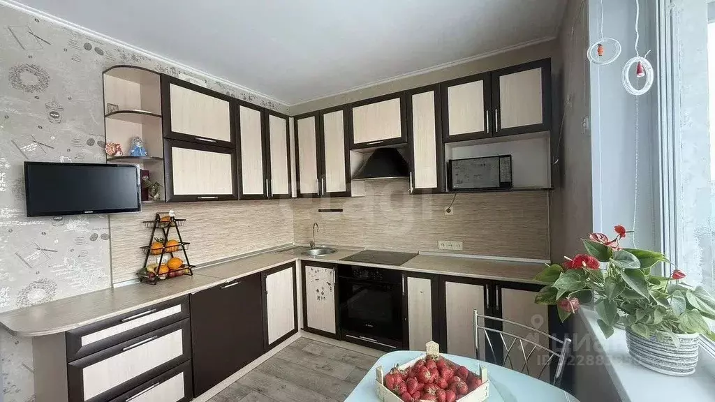 3-к кв. Ямало-Ненецкий АО, Ноябрьск Советская ул., 66 (75.1 м) - Фото 2