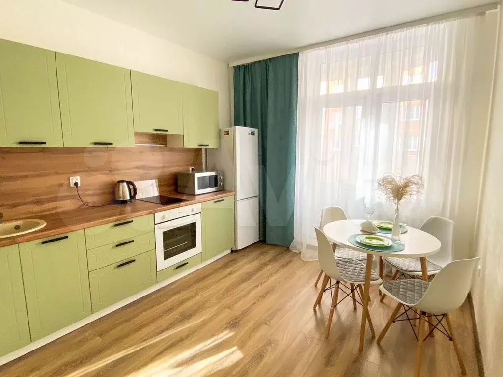 1-к. квартира, 40 м, 14/24 эт. - Фото 1