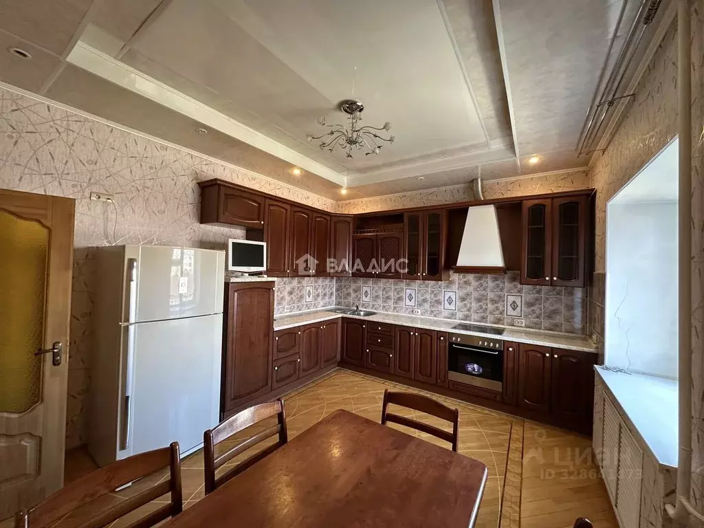 3-к кв. Белгородская область, Белгород Народный бул., 32 (139.0 м) - Фото 2