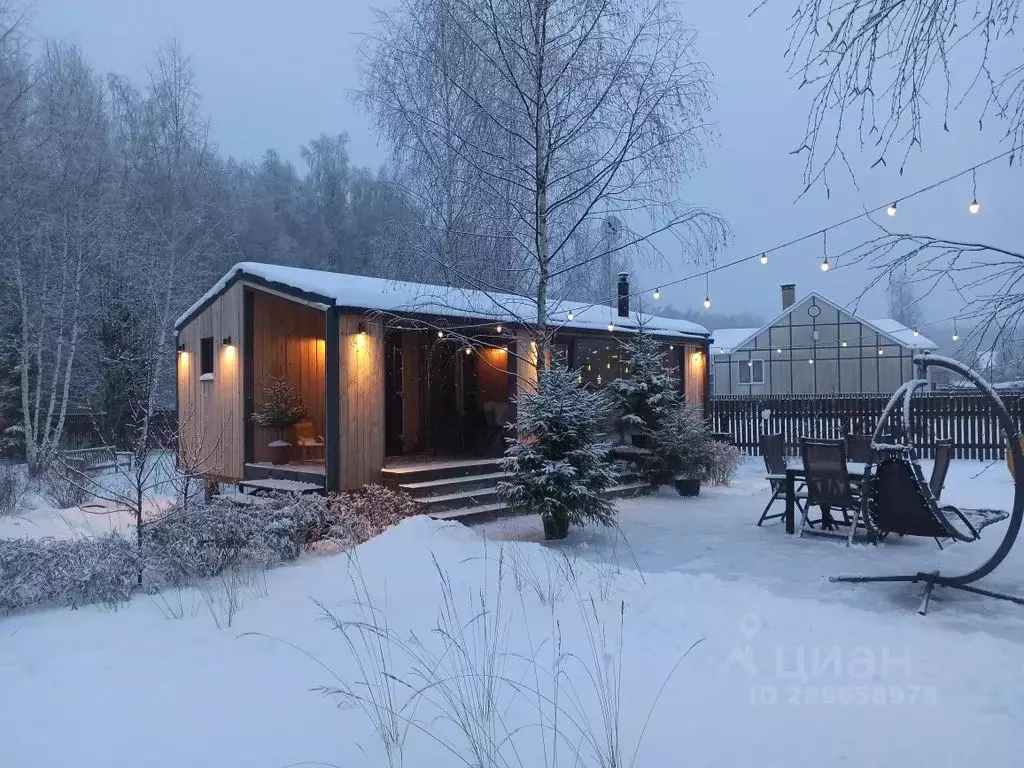 Дом в Калужская область, Малоярославецкий район, Маклино с/пос, ... - Фото 1