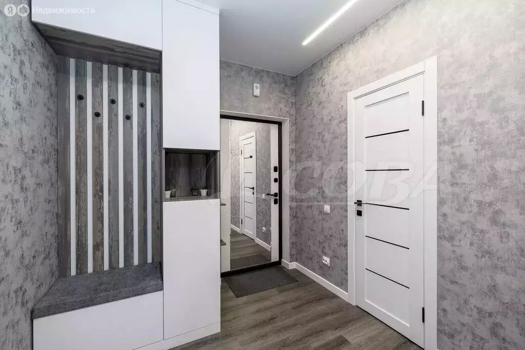 2-комнатная квартира: Тюмень, улица Газовиков, 55 (42 м) - Фото 0