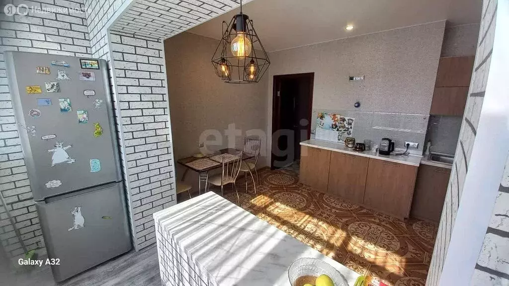 4-комнатная квартира: Архангельск, улица Теснанова, 18к2 (120 м) - Фото 1