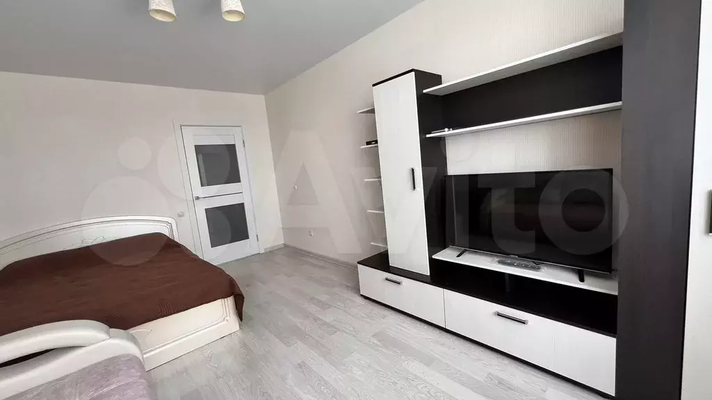1-к. квартира, 40 м, 22/25 эт. - Фото 1