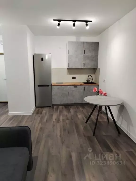 Студия Свердловская область, Екатеринбург ул. Краснолесья, 100 (26.2 ... - Фото 0