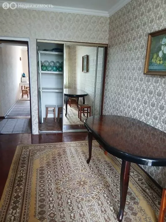 3-комнатная квартира: Махачкала, проспект Имама Шамиля, 23 (80 м) - Фото 1