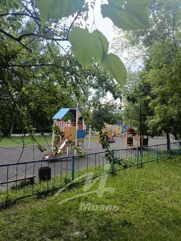 Продается 2-комнатная квартира - Фото 1