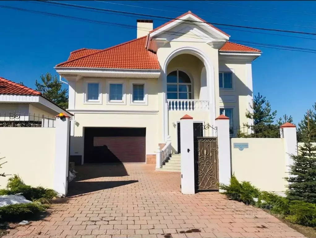 Коттедж в Москва д. Милюково, 28А (470 м) - Фото 1