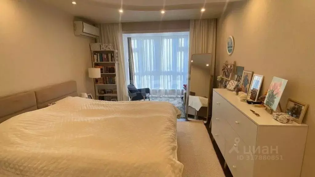 2-к кв. Тюменская область, Тюмень ул. Седова, 15 (60.0 м) - Фото 0