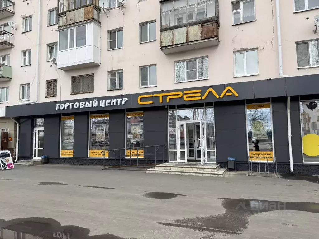 Торговая площадь в Марий Эл, Йошкар-Ола ул. Яналова, 4А (10 м) - Фото 1