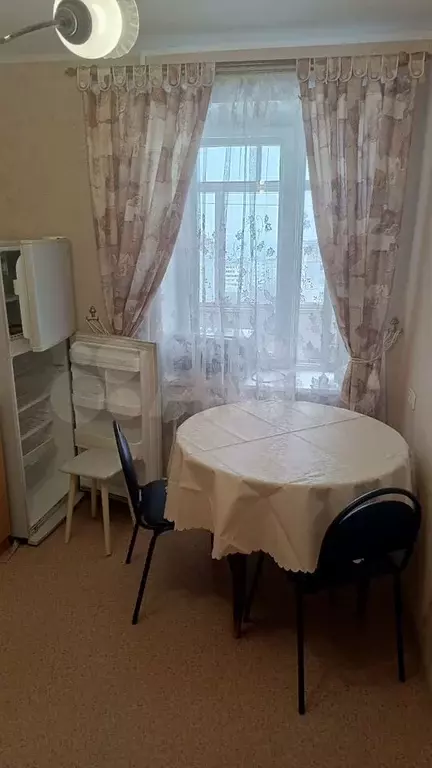 1-к. квартира, 42 м, 8/10 эт. - Фото 1