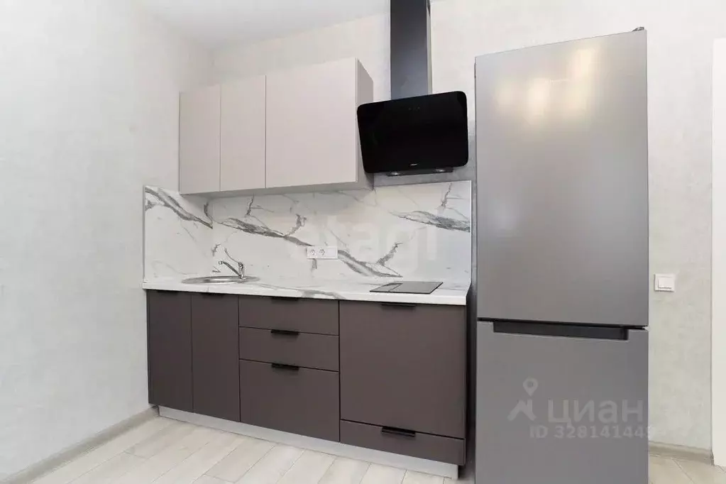 Студия Тюменская область, Тюмень ул. Василия Подшибякина, 11 (28.2 м) - Фото 0