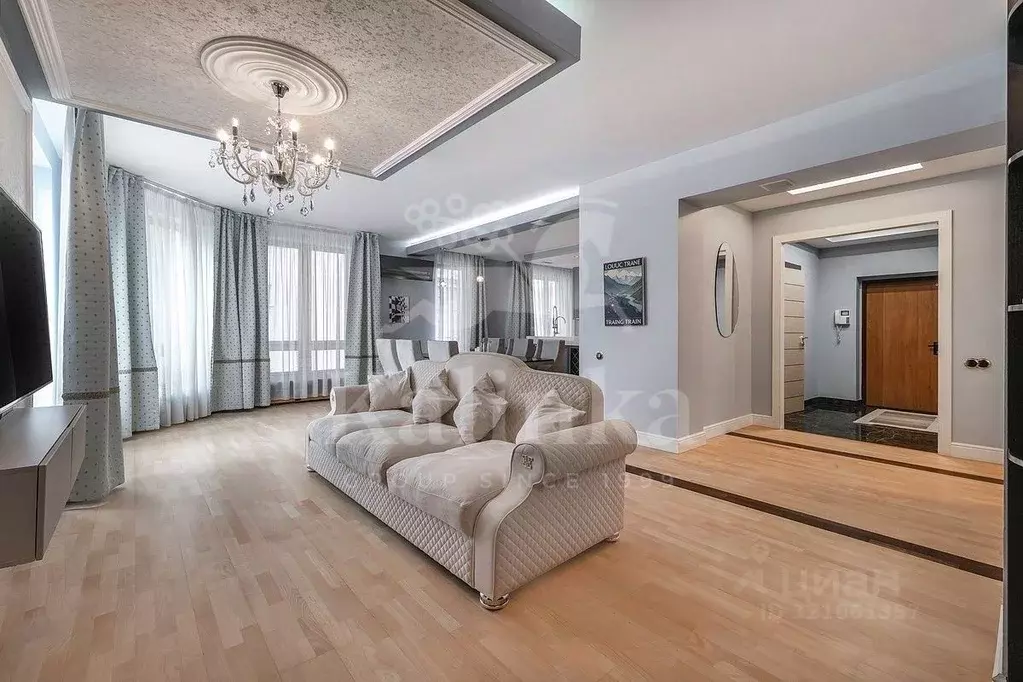 3-к кв. Москва Страстной бул., 10к1 (135.0 м) - Фото 1