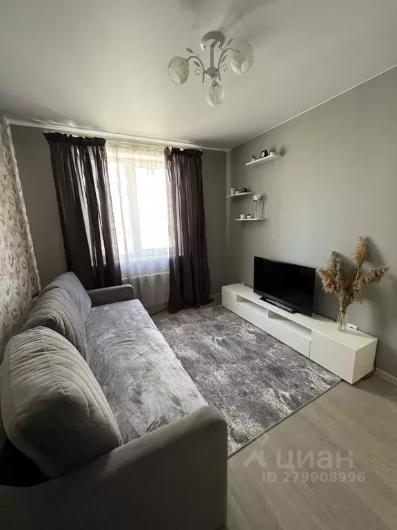 2-к кв. Волгоградская область, Волгоград ул. Быстрова, 100 (38.0 м) - Фото 1