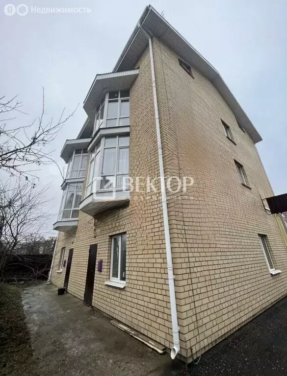 4-комнатная квартира: Кострома, улица Задорина, 45 (100 м) - Фото 1