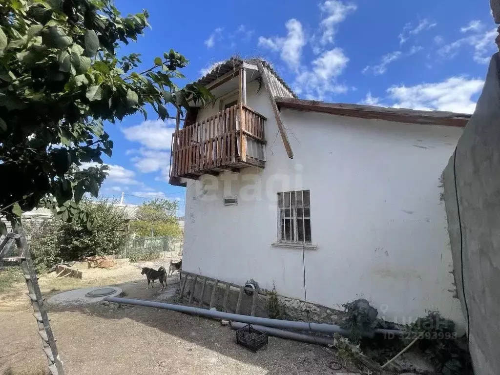 Дом в Крым, Ленинский район, Щелкино городское поселение, Энергетик-2 ... - Фото 0