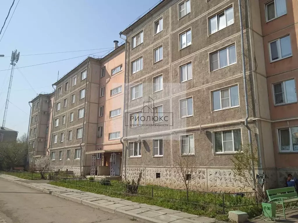 3-к кв. Челябинская область, Магнитогорск Вятская ул., 1 (65.3 м) - Фото 0