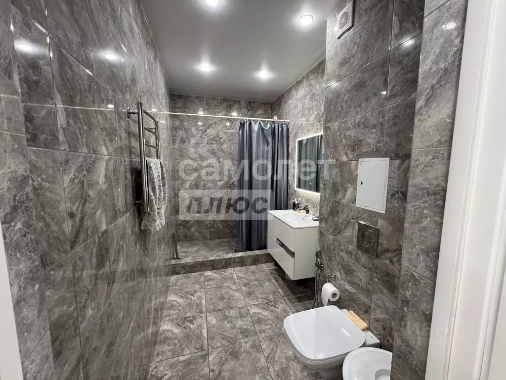 2-к кв. Дагестан, Махачкала ул. Гагарина, 17Е (74.1 м) - Фото 1