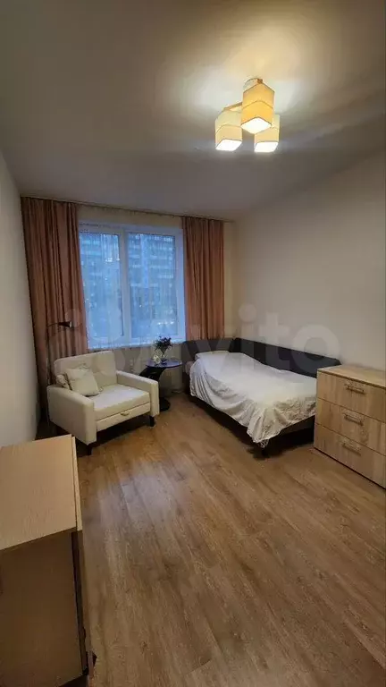 1-к. квартира, 37 м, 5/17 эт. - Фото 0