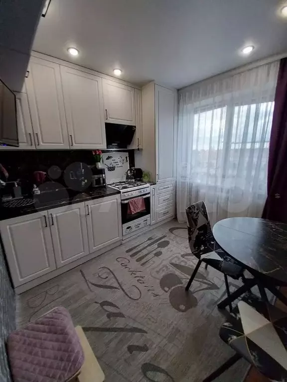 3-к. квартира, 64 м, 9/10 эт. - Фото 0