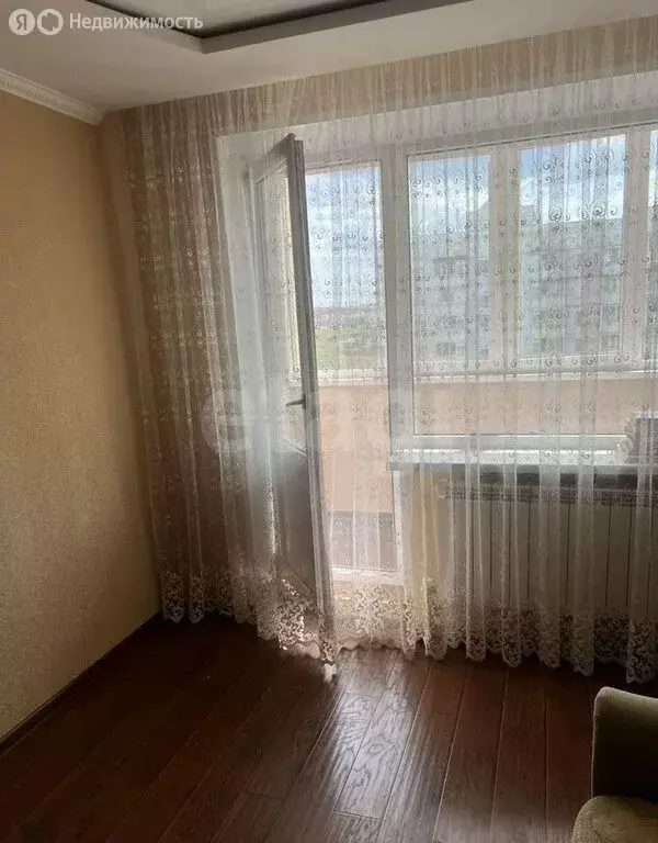 3-комнатная квартира: Белгород, улица Есенина, 50 (71.6 м) - Фото 2