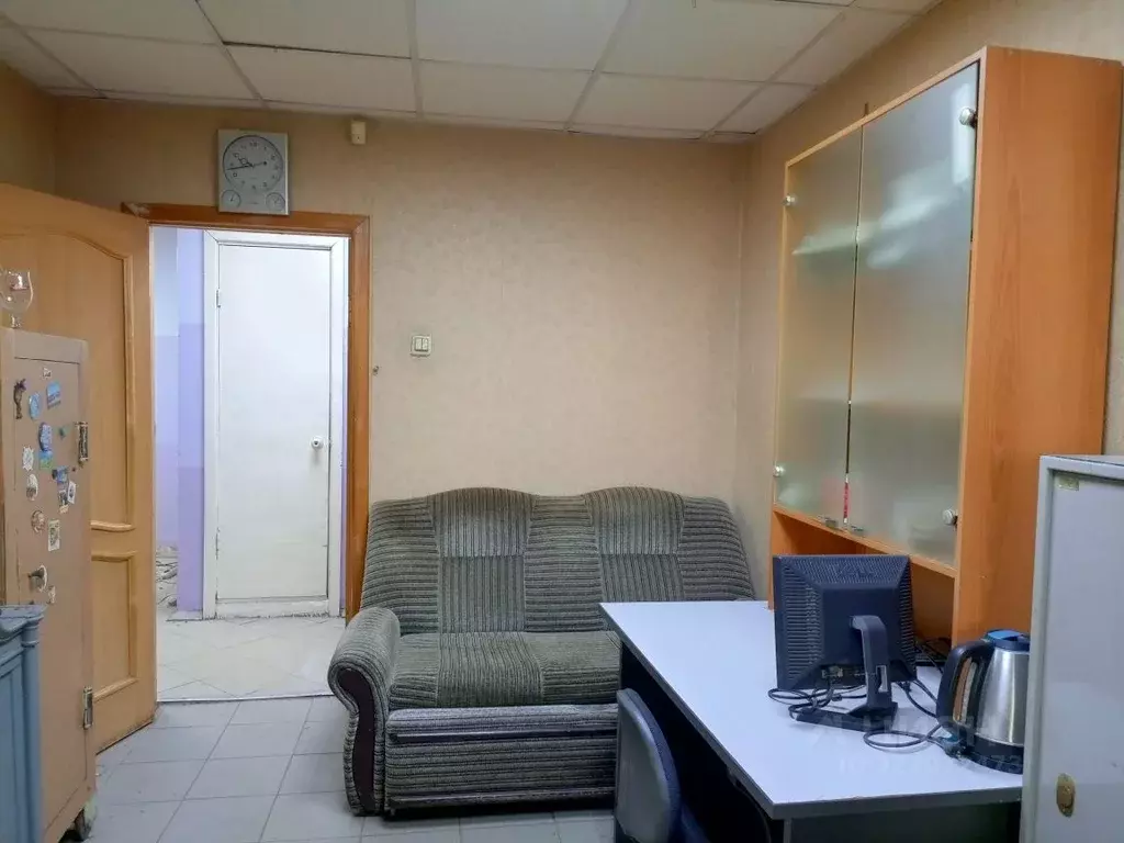 3-к кв. Саратовская область, Саратов ул. Имени И.П. Бардина, 8 (72.3 ... - Фото 2