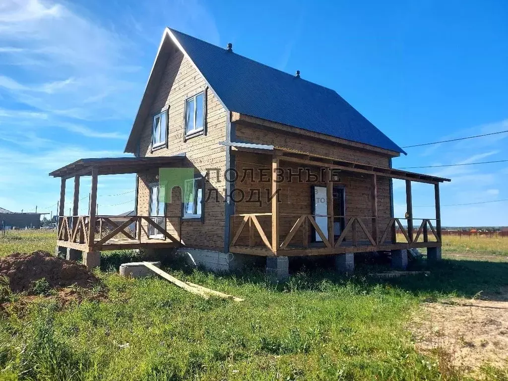 Дом в Башкортостан, Иглинский район, Акбердинский сельсовет, д. ... - Фото 0