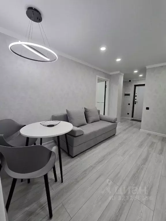 1-к кв. Омская область, Омск ул. Ватутина, 39 (36.0 м) - Фото 2