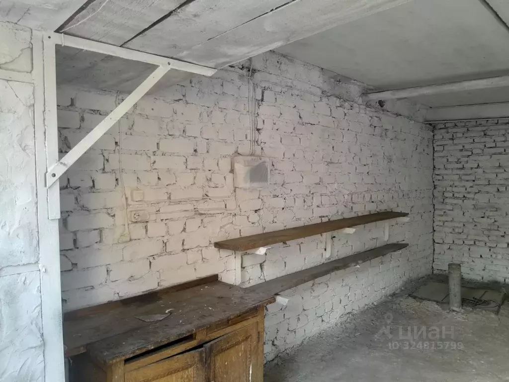 Гараж в Саратовская область, Саратов Ипподромная ул., 21 (24 м) - Фото 2