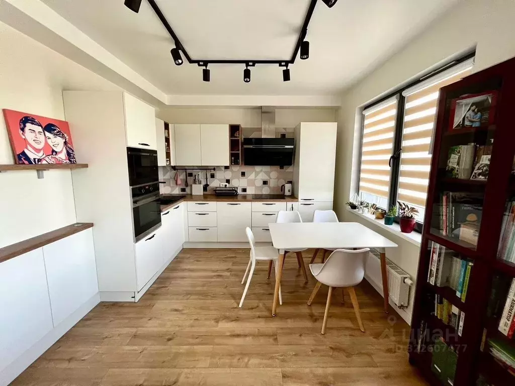 4-к кв. Свердловская область, Екатеринбург ул. Данилы Зверева, 5А ... - Фото 0