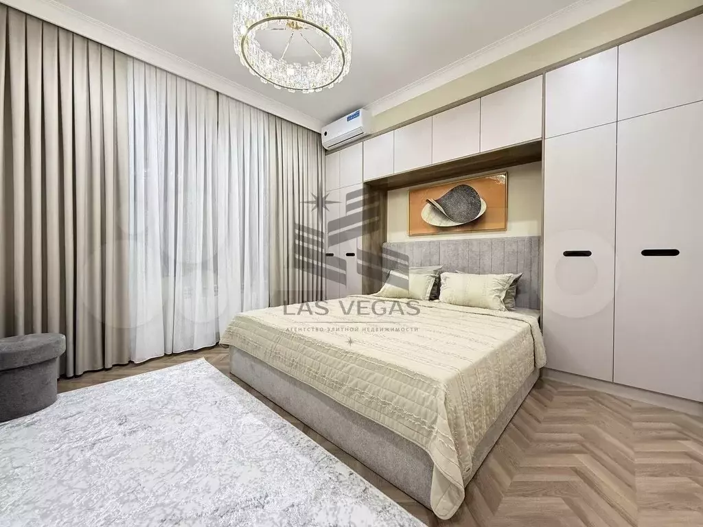 2-к. квартира, 70 м, 2/5 эт. - Фото 0