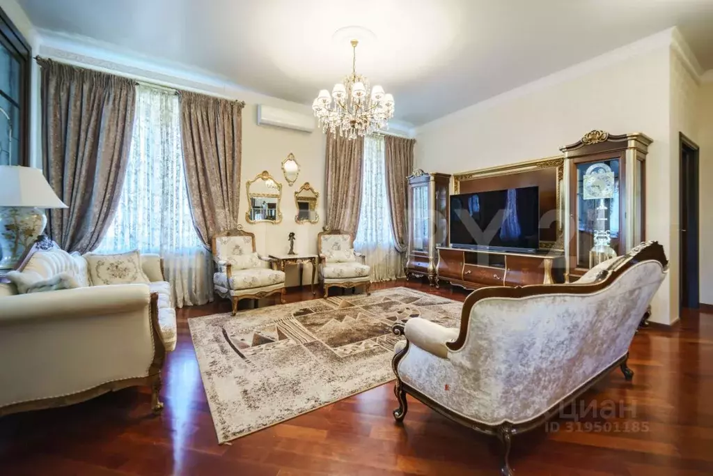 5-к кв. Липецкая область, Липецк ул. Каменный Лог, 15 (250.0 м) - Фото 1