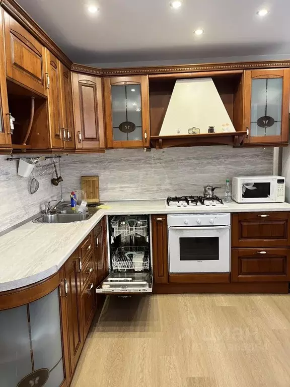 4-к кв. Пермский край, Пермь Петропавловская ул., 77 (90.0 м) - Фото 2