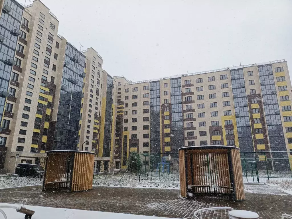 1-к кв. Омская область, Омск Заозерный мкр, ул. Сергея Тюленина, 4 ... - Фото 1