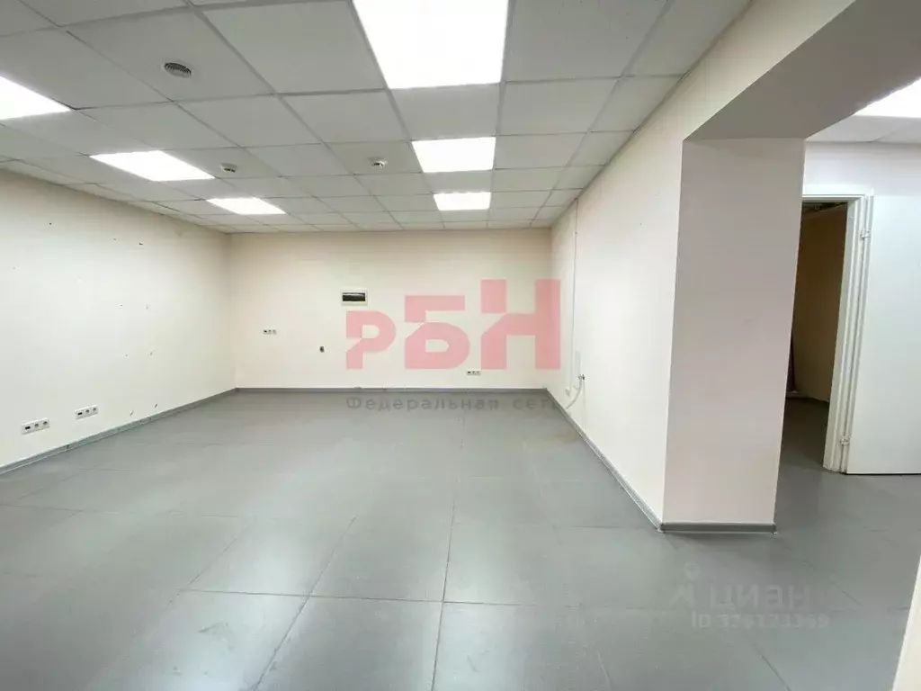 Торговая площадь в Курганская область, Курган ул. Рихарда Зорге, 56 ... - Фото 2