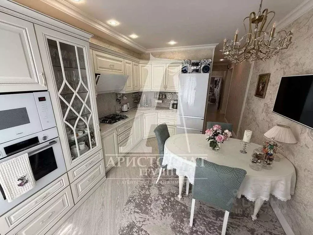 2-к кв. Ставропольский край, Пятигорск ул. Бунимовича, 19 (110.0 м) - Фото 0