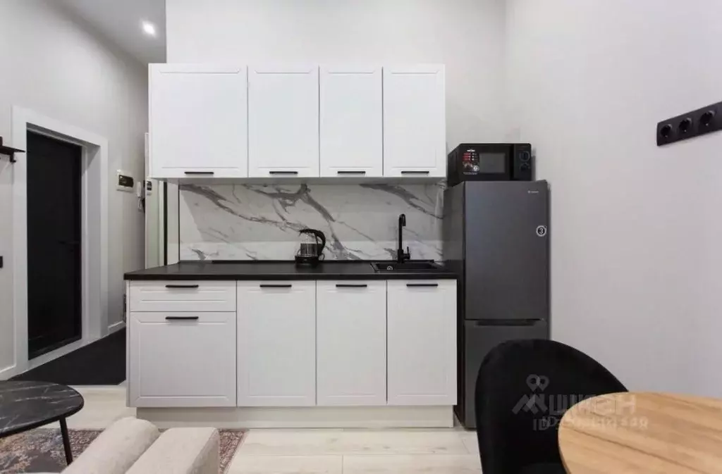 Студия Москва Суворовская ул., 2/1К1 (30.0 м) - Фото 2