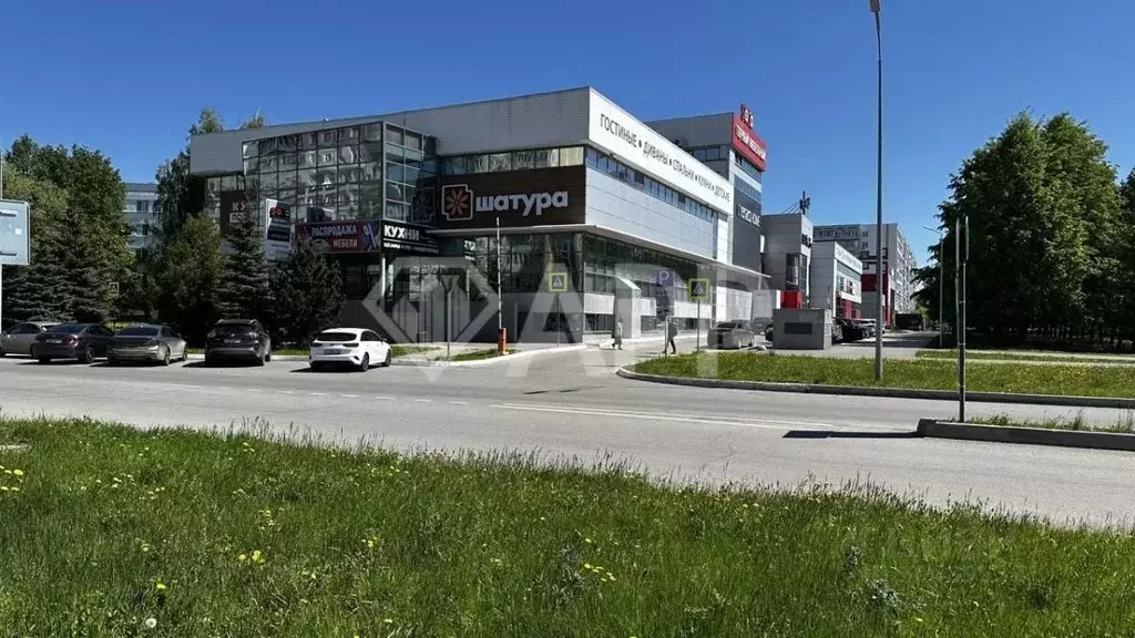 Офис в Татарстан, Набережные Челны просп. Дружбы Народов, 34А (300 м) - Фото 1