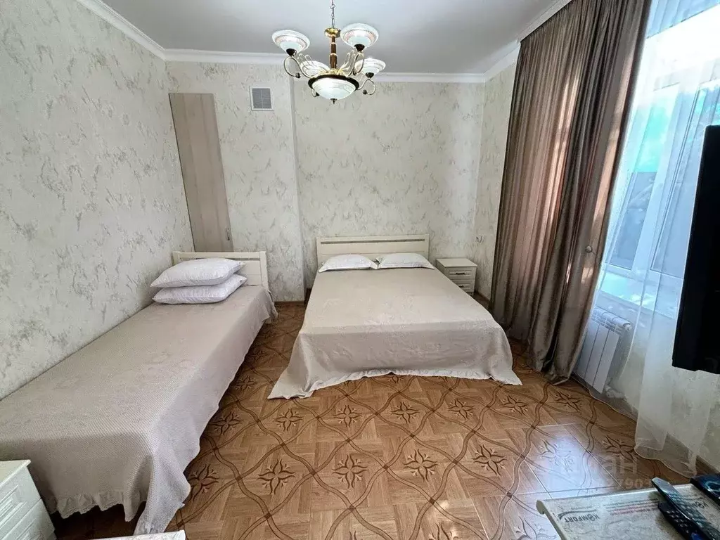 2-к кв. Ставропольский край, Кисловодск ул. Чкалова (40.0 м) - Фото 0