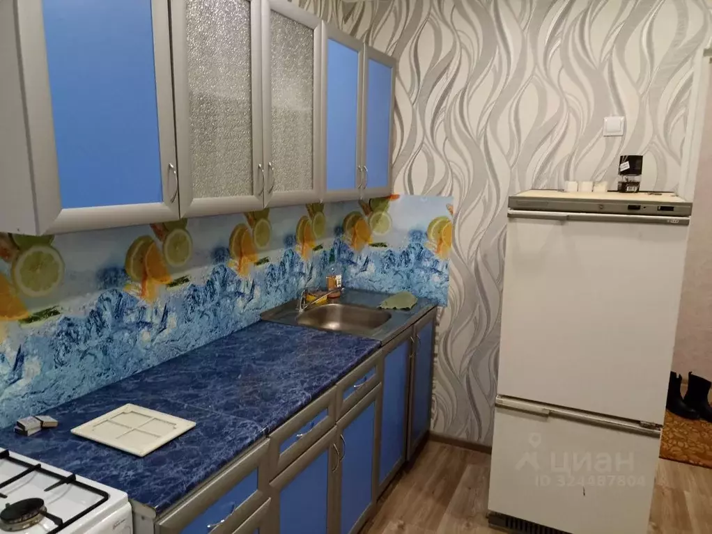 2-к кв. Татарстан, Елабуга просп. Нефтяников, 13 (45.0 м) - Фото 1