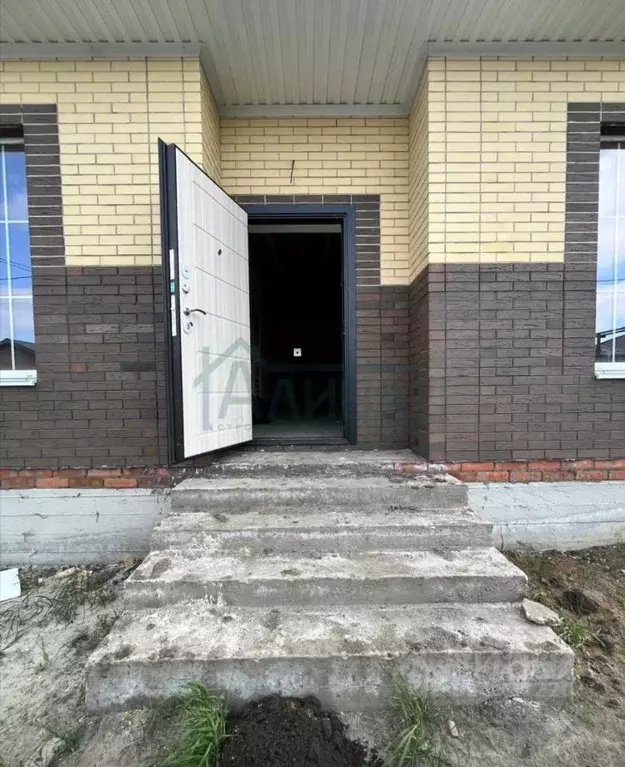 Дом в Ростовская область, Мясниковский район, с. Большие Салы  (110 м) - Фото 2