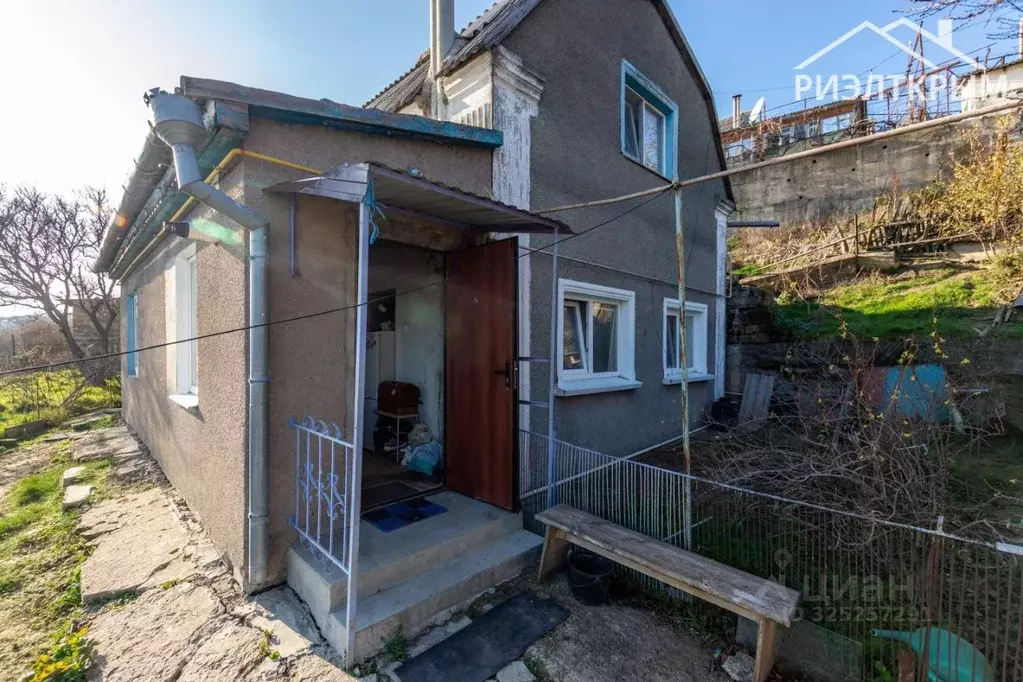 Дом в Крым, Симферополь пер. Крутой, 66 (87 м) - Фото 1