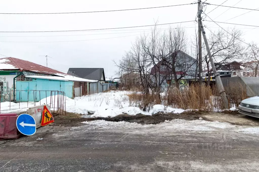 Участок в Тюменская область, Тюмень ул. Пархоменко, 35 (3.6 сот.) - Фото 1