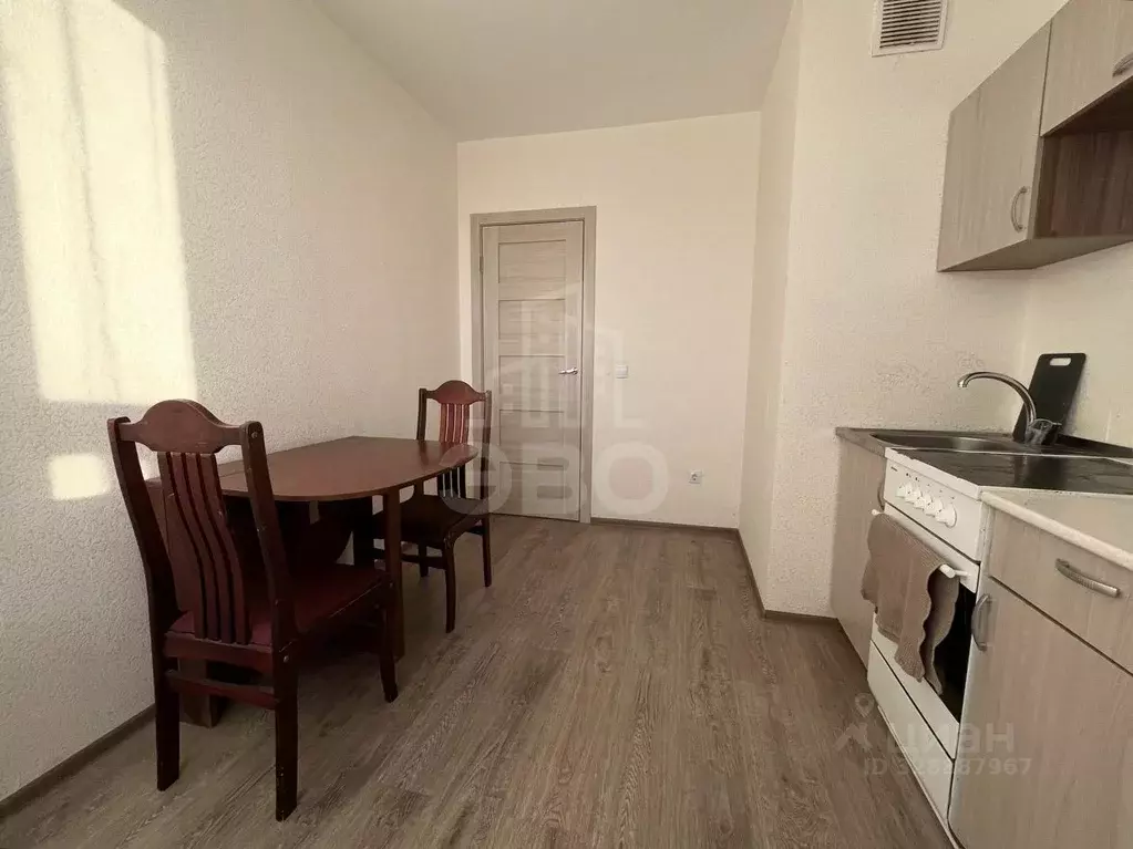 1-к кв. Санкт-Петербург ул. Русановская, 18к6 (33.0 м) - Фото 1