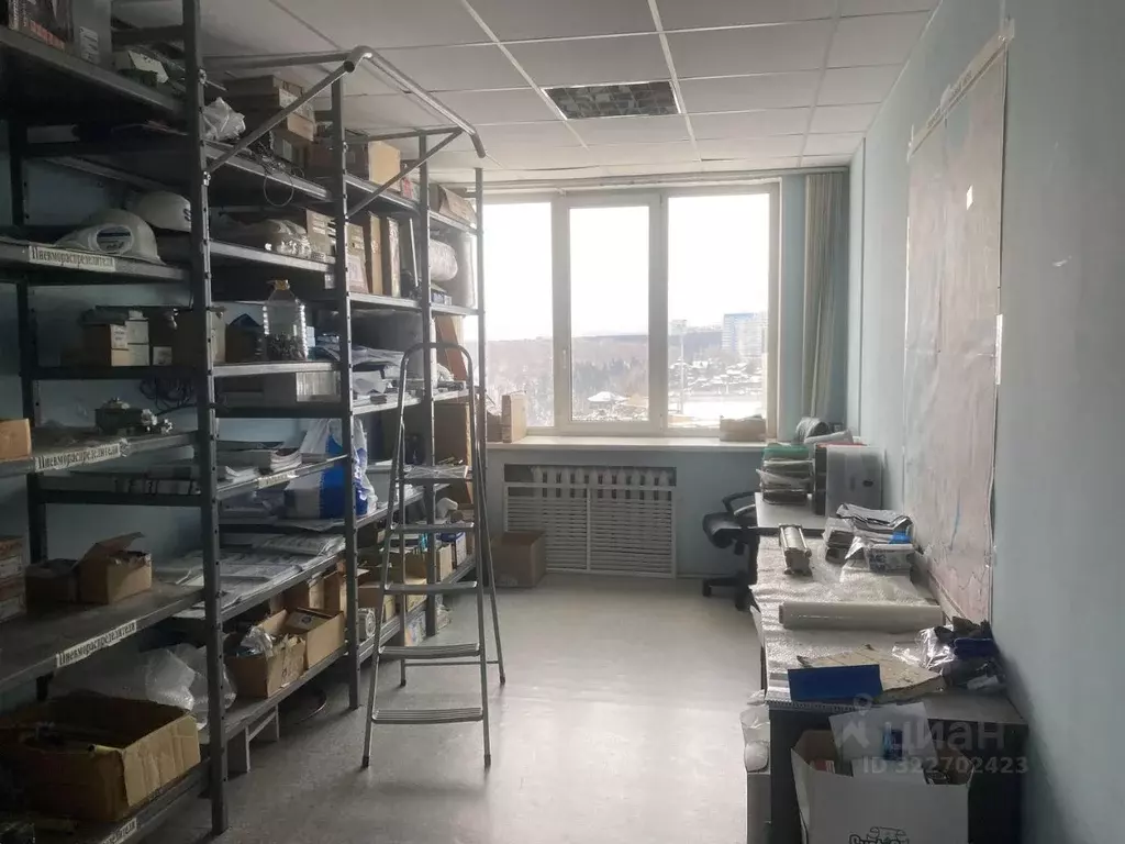 Помещение свободного назначения в Красноярский край, Красноярск ул. ... - Фото 1