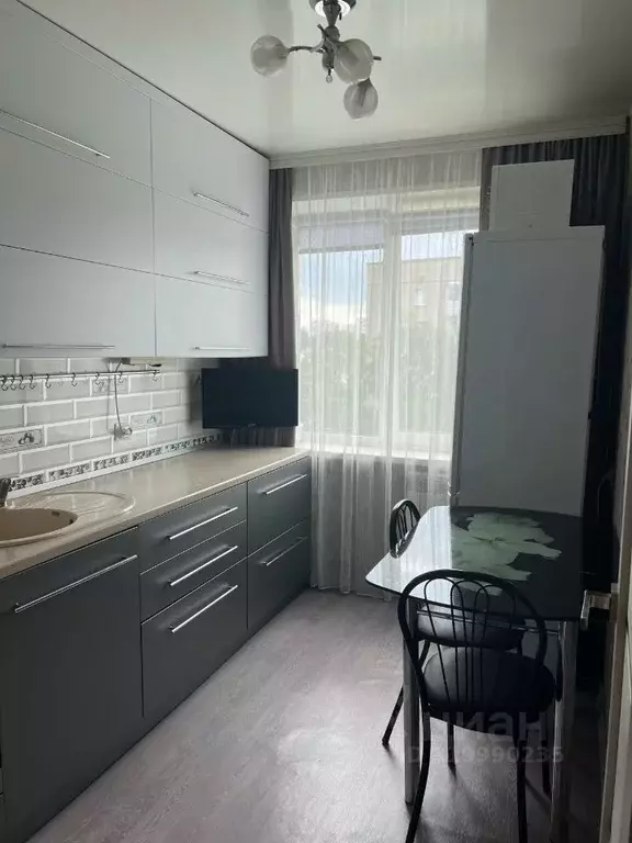 2-к кв. Новосибирская область, Новосибирск ул. Есенина, 10 (43.0 м) - Фото 0