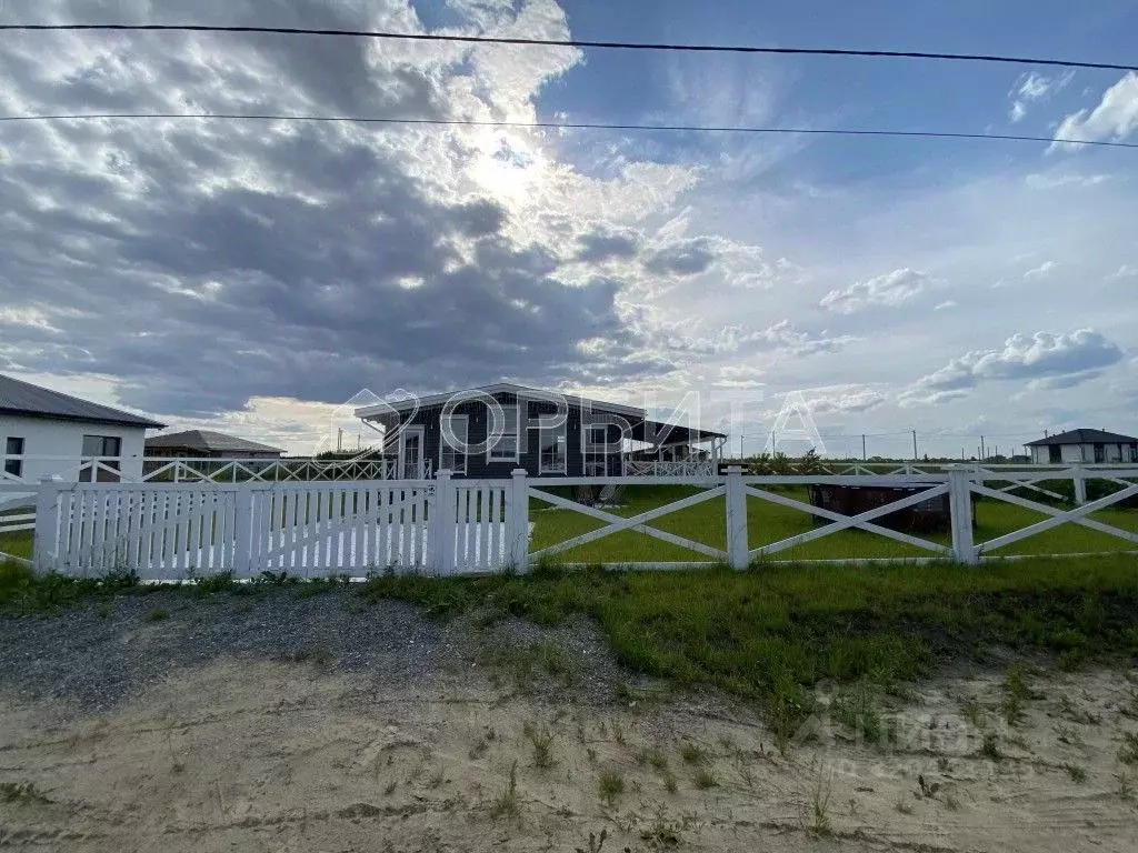 Дом в Тюменская область, Тюменский район, с. Перевалово, Зубарево Хилс ... - Фото 1